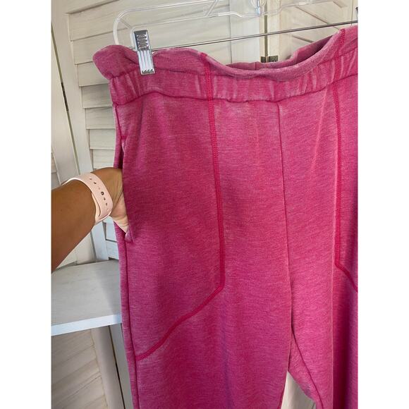 7 For All Mankind pink cropped jogger sweatpants - Picture 5 of 9